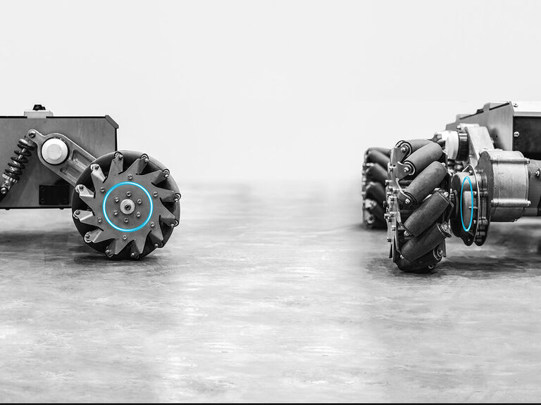 Omnidirektionales fahrerloses Transportsystem mit Kugellager